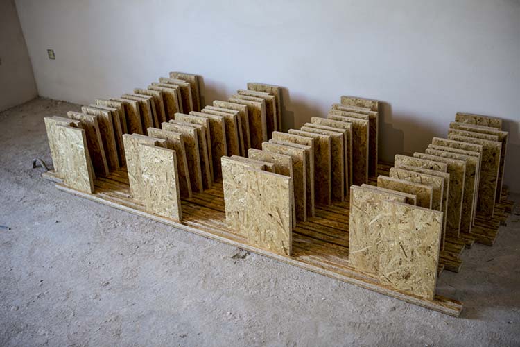 support panel from OSB board - diy holder for insulation