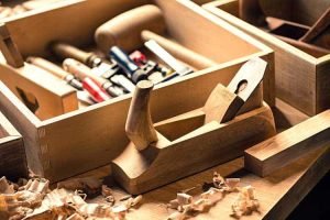 Japanese vs Western Woodworking – Differences Compared